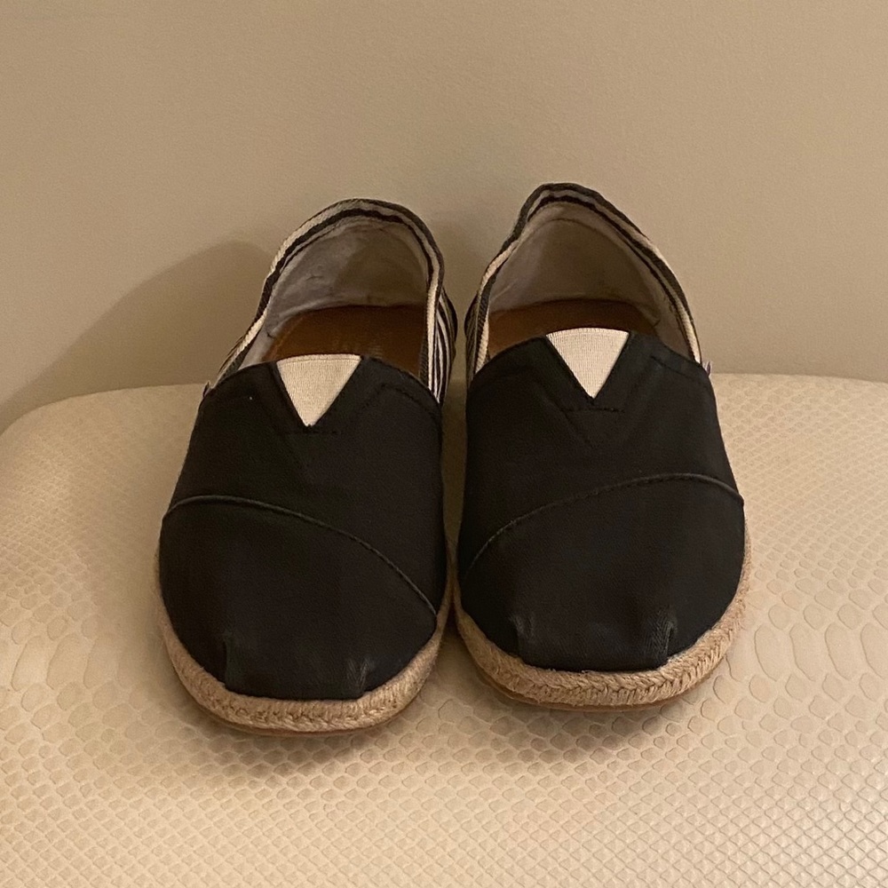 Toms Espadrilles size 10